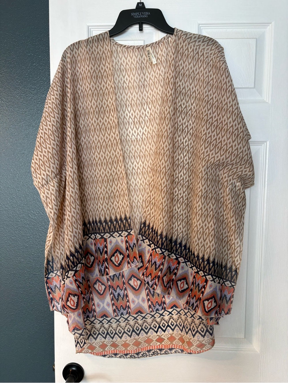 ⭐️5/$15! Live 4 Truth Beige and Tan Patterned Kimono